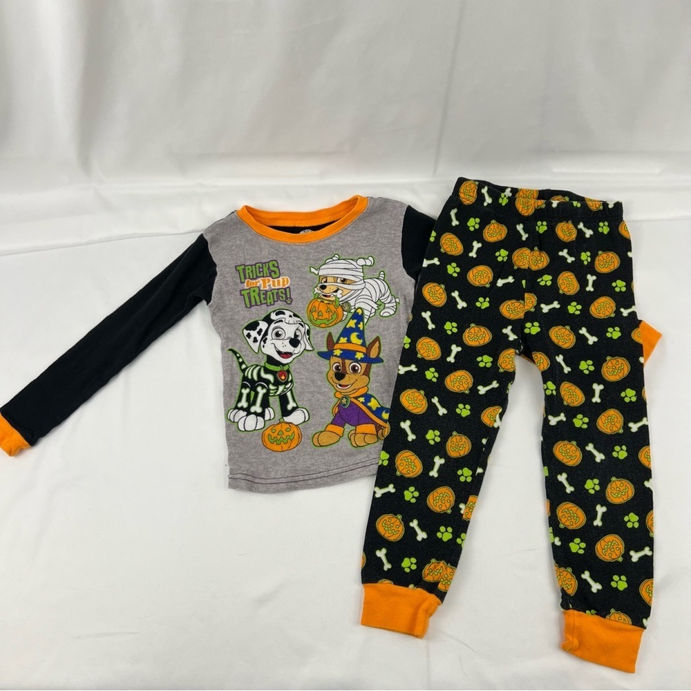 Kid's Pajamas - 5T - Halloween - Paw Patrol - Glow in the Dark